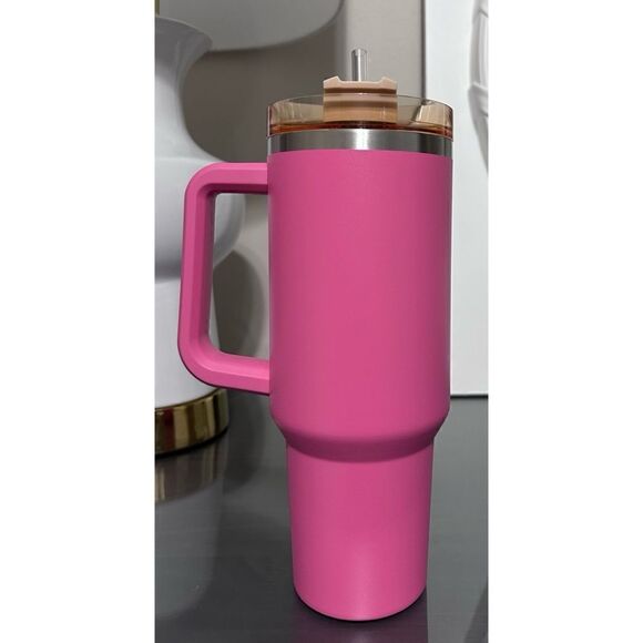 Stanley x Starbucks Philippines Exclusive PINK BLUSH CARNATION 40oz Tumbler - Picture 3 of 5